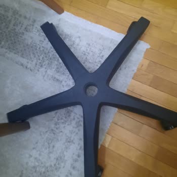 Eksik Parçalar Ve Montaj Sorunlarıyla Gelen Oyuncu Koltuğu