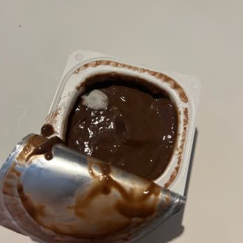 Taze Görünen Üründe Küf Şoku: Danone'ye Güven Sarsıldı