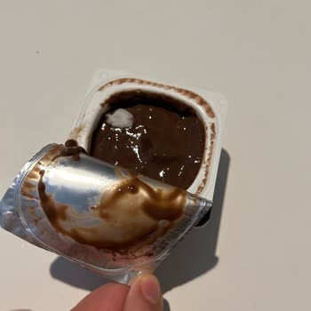 Taze Görünen Üründe Küf Şoku: Danone'ye Güven Sarsıldı