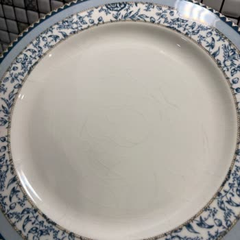 Yemek Takımındaki İçten Çatlak Sorunu