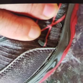 Boyner'den Aldığım Ayakkabı Su Geçiriyor Ve Yanları Açılıyor