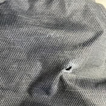 Quechua Montun Sağ Kolu Yırtıldı Ve Yıprandı