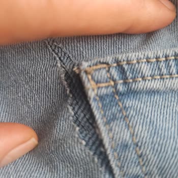 Kot Pantolonun Üçüncü Yıkamada Açılması Ve Müşteri Hizmetleri Sorunu