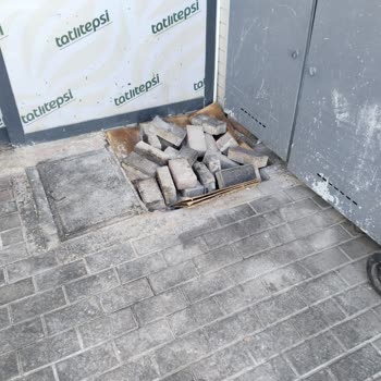 Başkent Elektrik'in Tehlikeli Kazı Çalışması