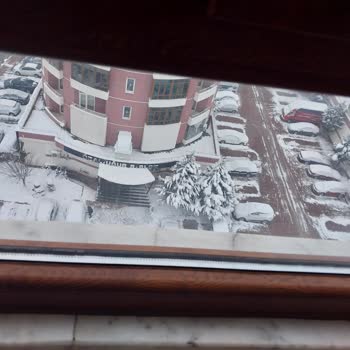 Cam Balkonlarda Sürekli Sorunlar Ve Yetersiz Çözümler