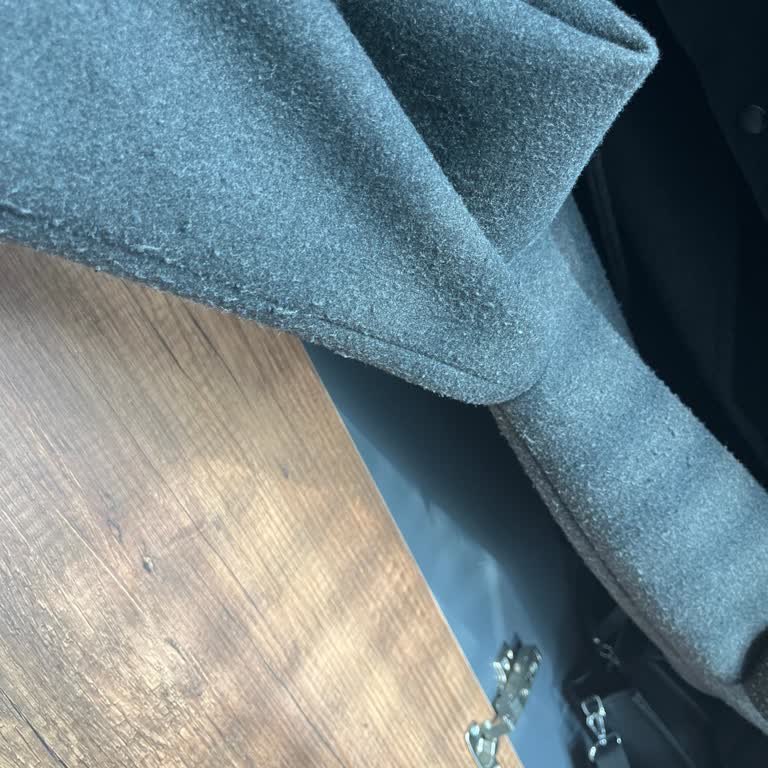 Hızla Tüylenen Ve Renk Değiştiren Kaban Sorunu