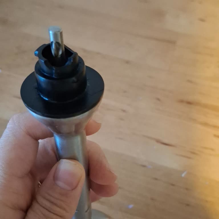 Philips Blender: Garanti Süresi Dolmadan Parça Krizi