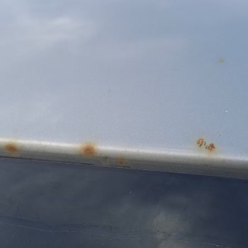 Aracımın Ön Camı Değiştikten Sonra Paslanma Sorunu