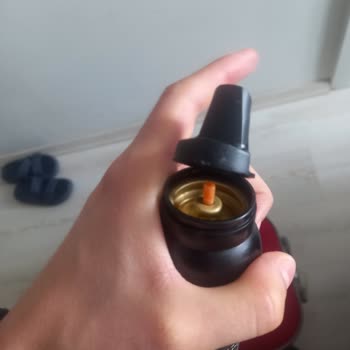 Schwarzkopf Saç Köpüğü Kapağı Kırıldı, Ürün Kullanılamıyor