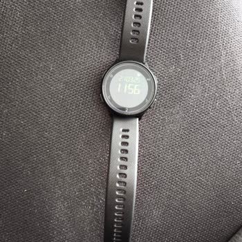 Su Geçirmez Saatin Kayışı Ve Yetersiz Müşteri Hizmeti