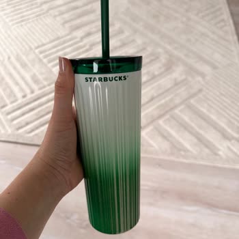 Starbucks Termosunda Eksik Kapak Hayal Kırıklığı