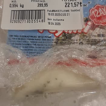 Tahsildaroğlu Küflü Peynir Şoku: Market Ürün Güvenliği Sorunu