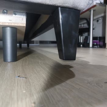 Ayıplı Koltuk Teslimatı Ve Yetersiz Servis Deneyimi