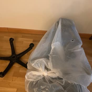 Çilek Bayii'nden Gelen 2. El Sandalye Şoku