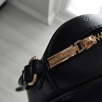 Pierre Cardin Çantamın Sapı Kopuyor Ve Müşteri Hizmetleri Yetersiz