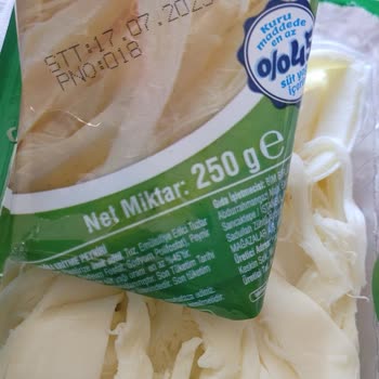 Taze Olmayan Peynir: Güvenimizi Sarsan Deneyim