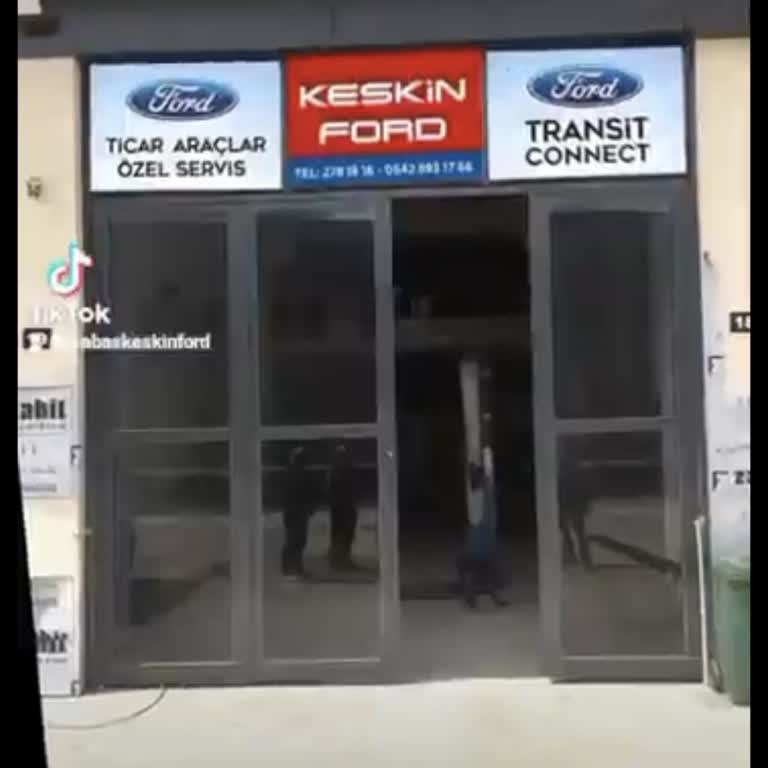 Bilgisayar Ustası Mı, Mekanik Ustası Mı?