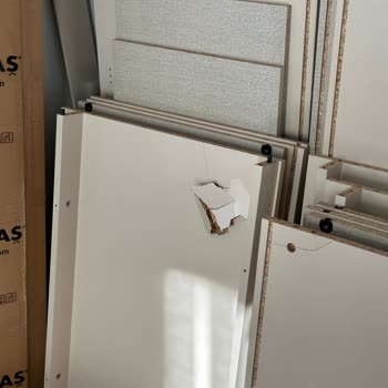 Kırık Yatak Odası Ve İlgisizlik: Doğtaş Mağduriyeti