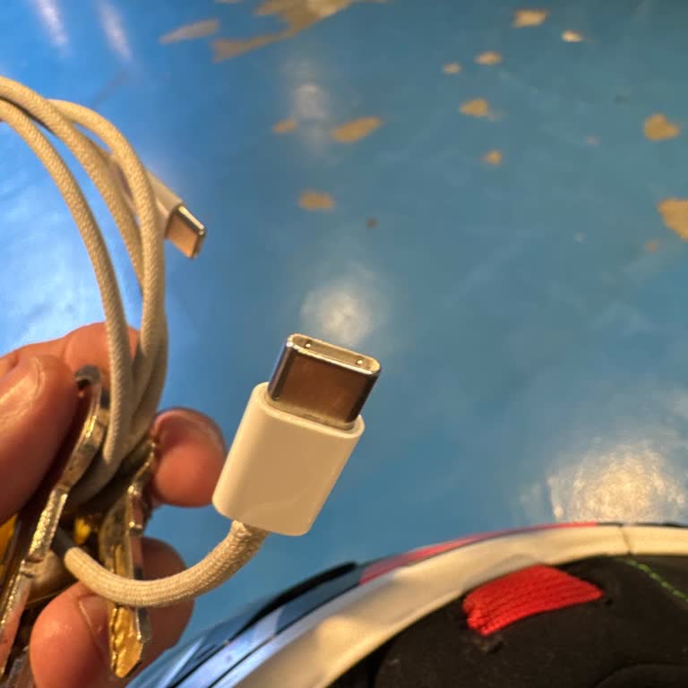 Garantili Üründe Şarj Soketi Problemi Ve Yüksek Ücret Talebi