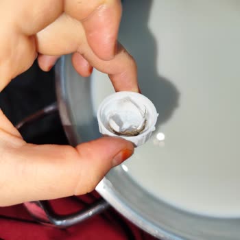 Halk Süt Ürünü Sağlık Tehlikesi: Küf Ve Yabancı Maddeler