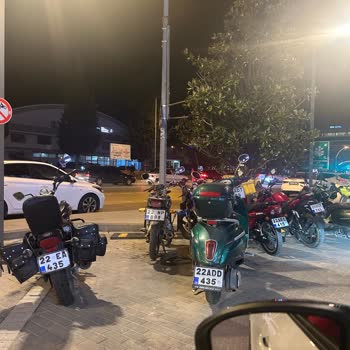 Edirne Erasta AVM'de Güvenlik İlgisizliği