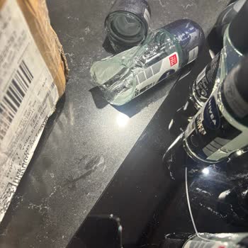 Kırık Deodorantlar Ve Kargo Sorunu