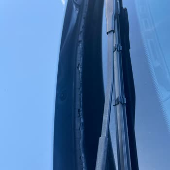 BMW F30 2012 Modelde Kronik Malzeme Sorunları