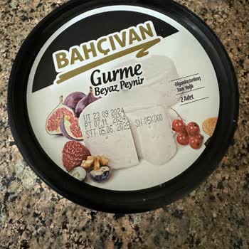 Son Kullanma Tarihi Geçmeden Bozulan Peynir