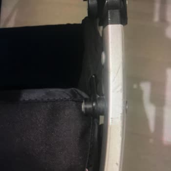 Dolap Uygulamasında Aldatıcı Satıcı Ve Güvensiz Ürün