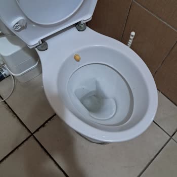 Hastane Hijyen Ve Otopark Ücretleri Konusunda Yetersiz