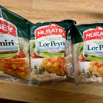 Muratbey Lor Peynirinde Beklenmedik Siyah Tanecikler