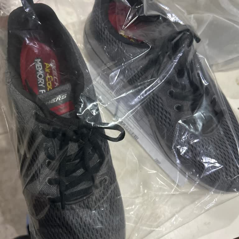 Skechers Ayakkabılarında Kalite Düşüşü Ve Üretim Hatası
