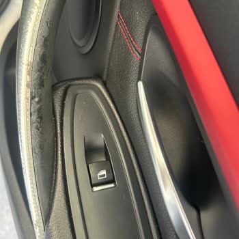 BMW 3.18i Kapı Kolları Erime Sorunu
