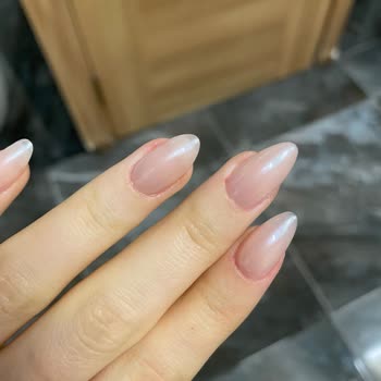 Tırnak Yenileme İşleminde Yaşanan Ağrılı Deneyim Ve Yetersiz Telafi