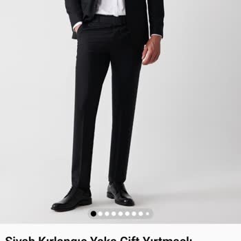 Avva'dan Gelen Eksik Takım Elbise Kâbusu: Pantolon Nerede?