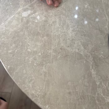 Ek