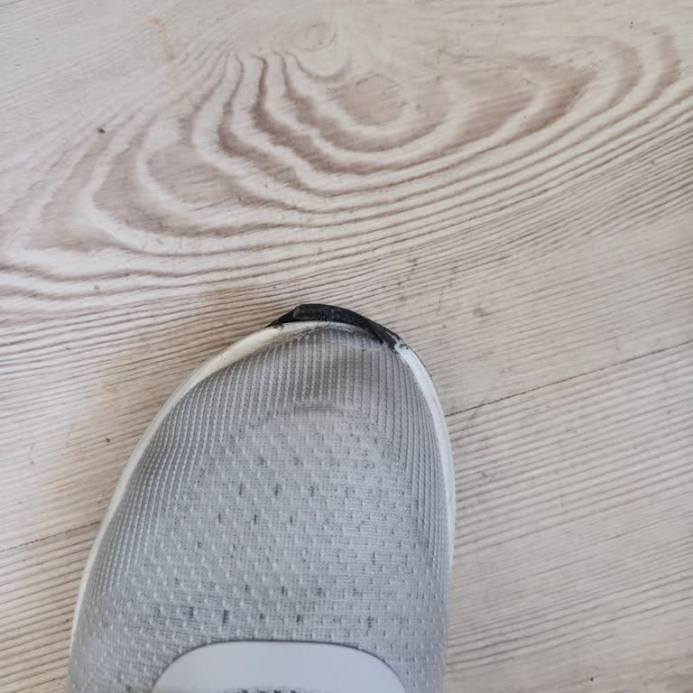 Ayakkabının Kalitesizliği Ve Hayal Kırıklığı