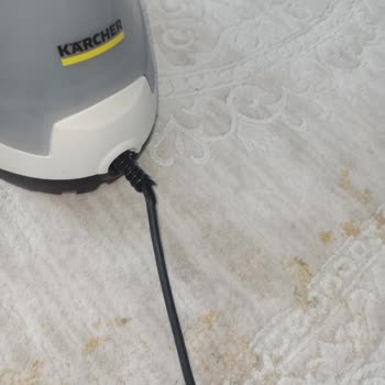 Karcher SC4 Buharlı Temizlik Makinesi Parça Bekletiyor
