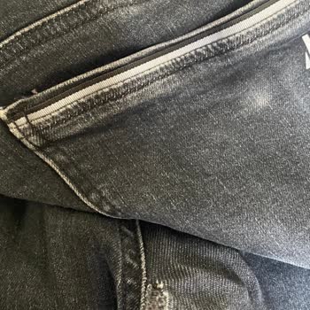 Mavi Kot Pantolon Yırtılma Ve Renk Sorunu