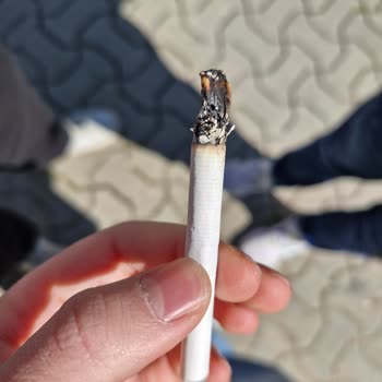 Parliament Sigara Kalitesinde Sürekli Sorun