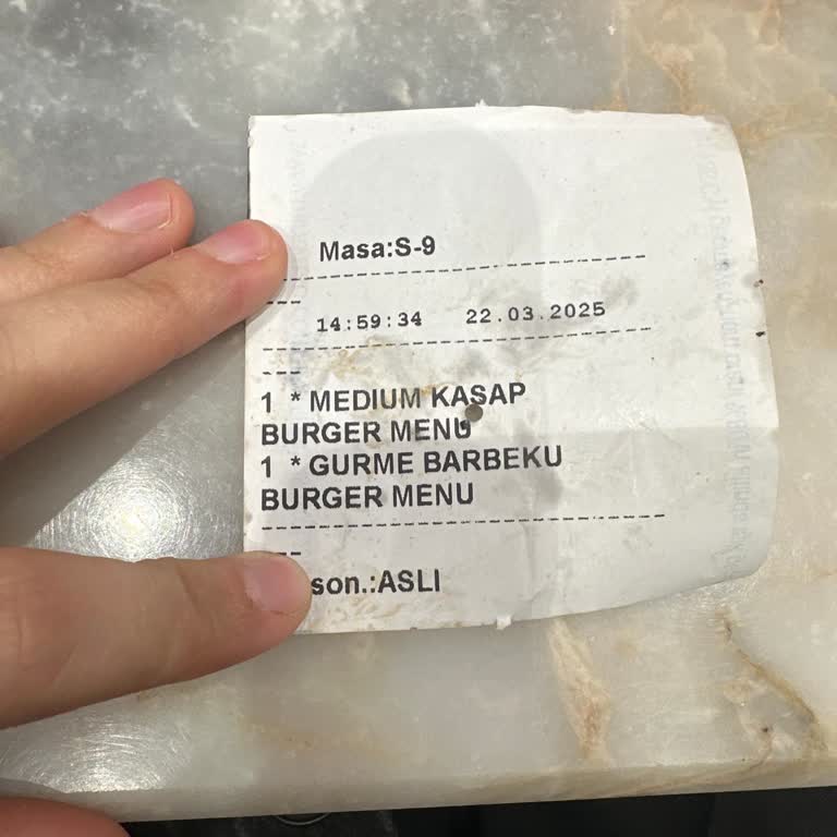 Viaport Şubesi: Geciken Sipariş Ve İlgisizlik