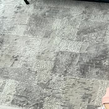 Işıl Halı Yıkama (İstanbul) Halı Yıkama Kabusu: Gri Halı Pembe Geldi!
