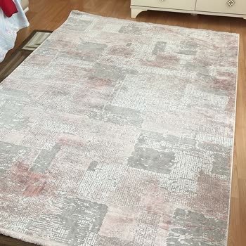Işıl Halı Yıkama (İstanbul) Halı Yıkama Kabusu: Gri Halı Pembe Geldi!