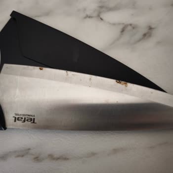 Paslanmaz Çelik Bıçak Paslandı Ve Hayal Kırıklığı Yarattı