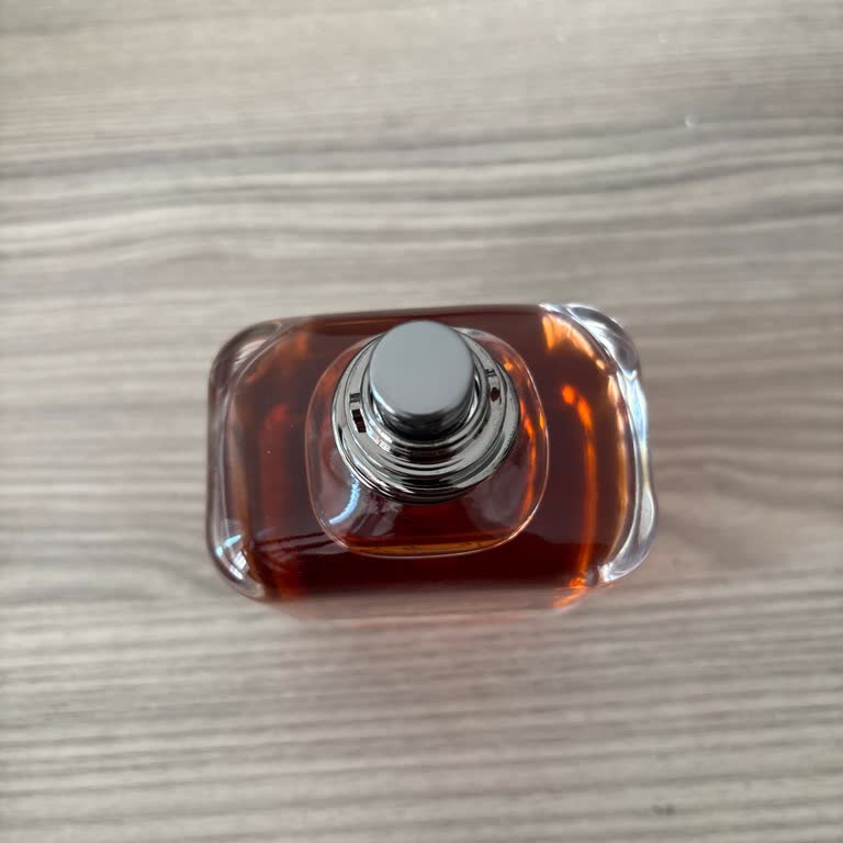 Sahte Ürün Şikayeti: Orijinal Olmayan Armani Parfüm