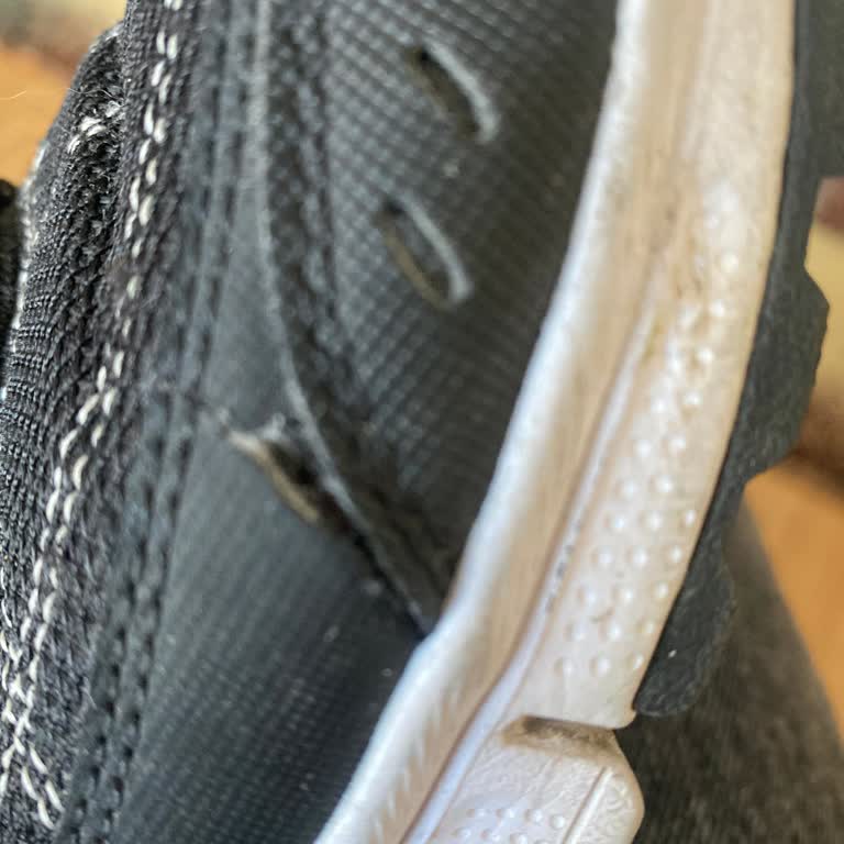 Garanti Kapsamında Olmayan Ayakkabı Sorunu Ve Müşteri Memnuniyetsizliği