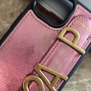 Kalitesiz Kılıf Deneyimi: 1 Ayda Hayal Kırıklığı