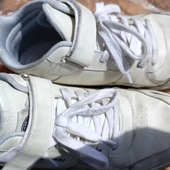 Hummel Ayakkabılarda Sürekli Açılma Sorunu