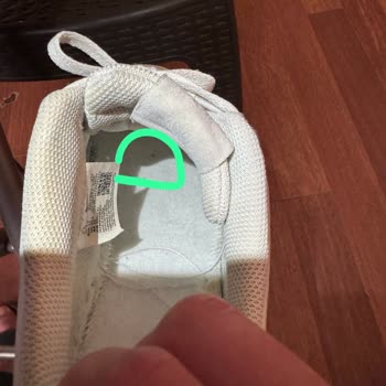 Nike Ayakkabılarında Su Alma Sorunu Ve Garanti Mağduriyeti