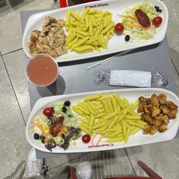 Ankara Metromall Tavuk Dünyası'nda Porsiyon Hayal Kırıklığı